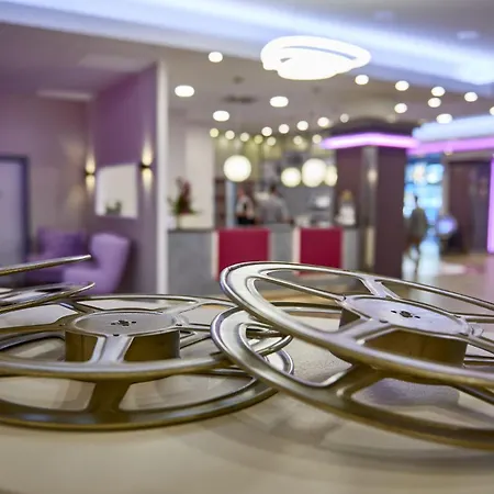 Hollywood Media Hotel am Kurfürstendamm-3